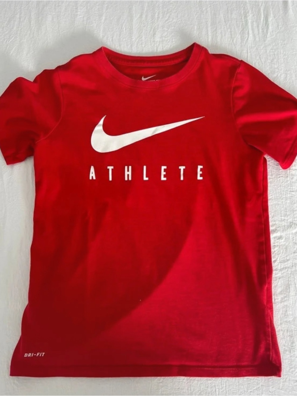 Nike Dri-FIT Athlete T-Shirt Red Athletic Cut Size M